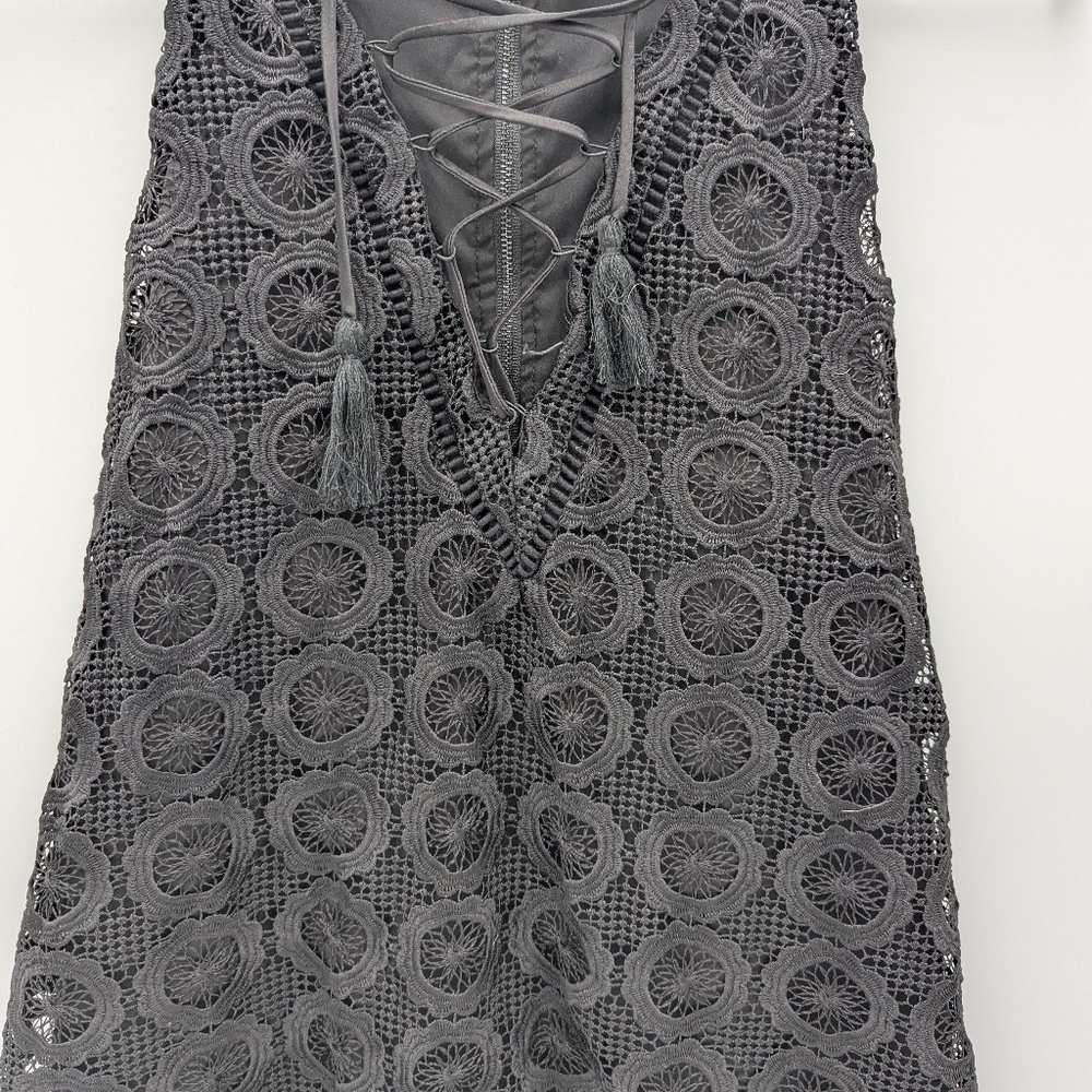 Lovers + Friends Escape Mini Dress Boho Crochet Knit Medium Sleeveless Black - Picture 11 of 11
